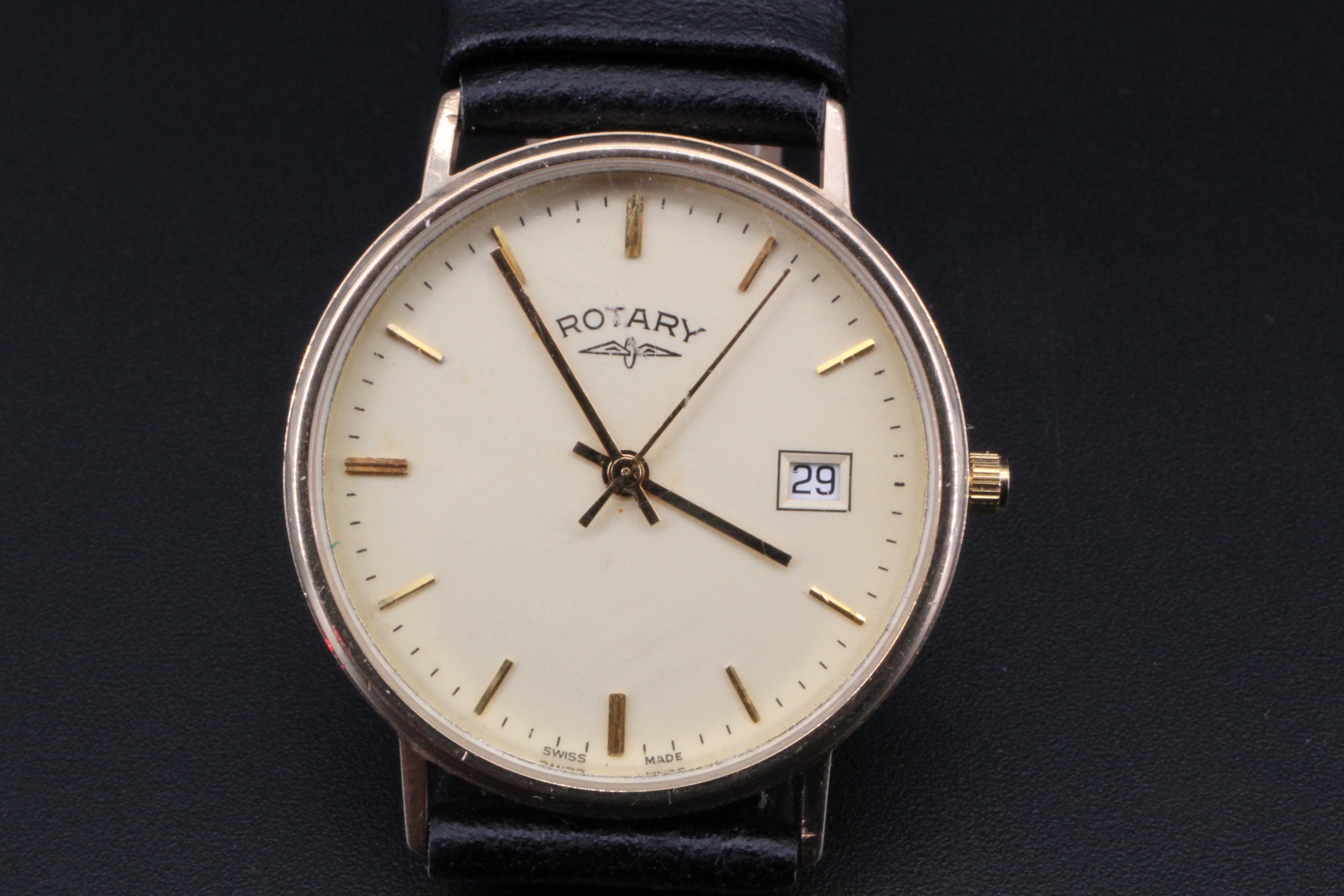 A Rotary 9 ct gold quartz wristwatch, having a circular champagne face with baton markers, - Image 2 of 2