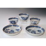 Chinese export blue and white tea bowls and dishes
