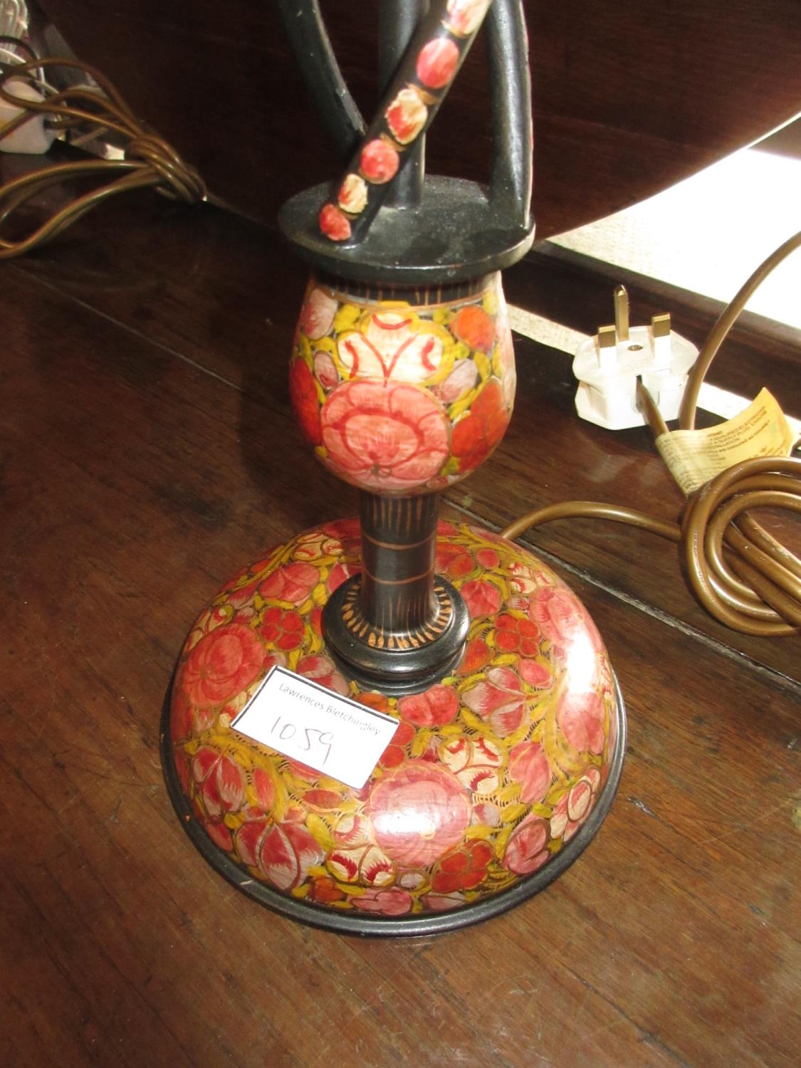Set of three Kashmiri floral decorated table lamps All are straight and in good condition but they - Image 4 of 10