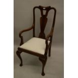 Set of eight (six plus two) good quality early 20th Century mahogany dining chairs in Queen Anne