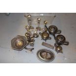 Small quantity of miscellaneous silver plated items