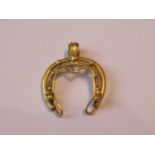 Early gold Byzantine style pendant, 2.1g, 21mm x 16mm