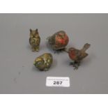 Small Austrian cold painted bronze figure of a robin, 1.75ins tall together with another similar