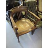 Early 20th Century Continental oak and leather upholstered office chair