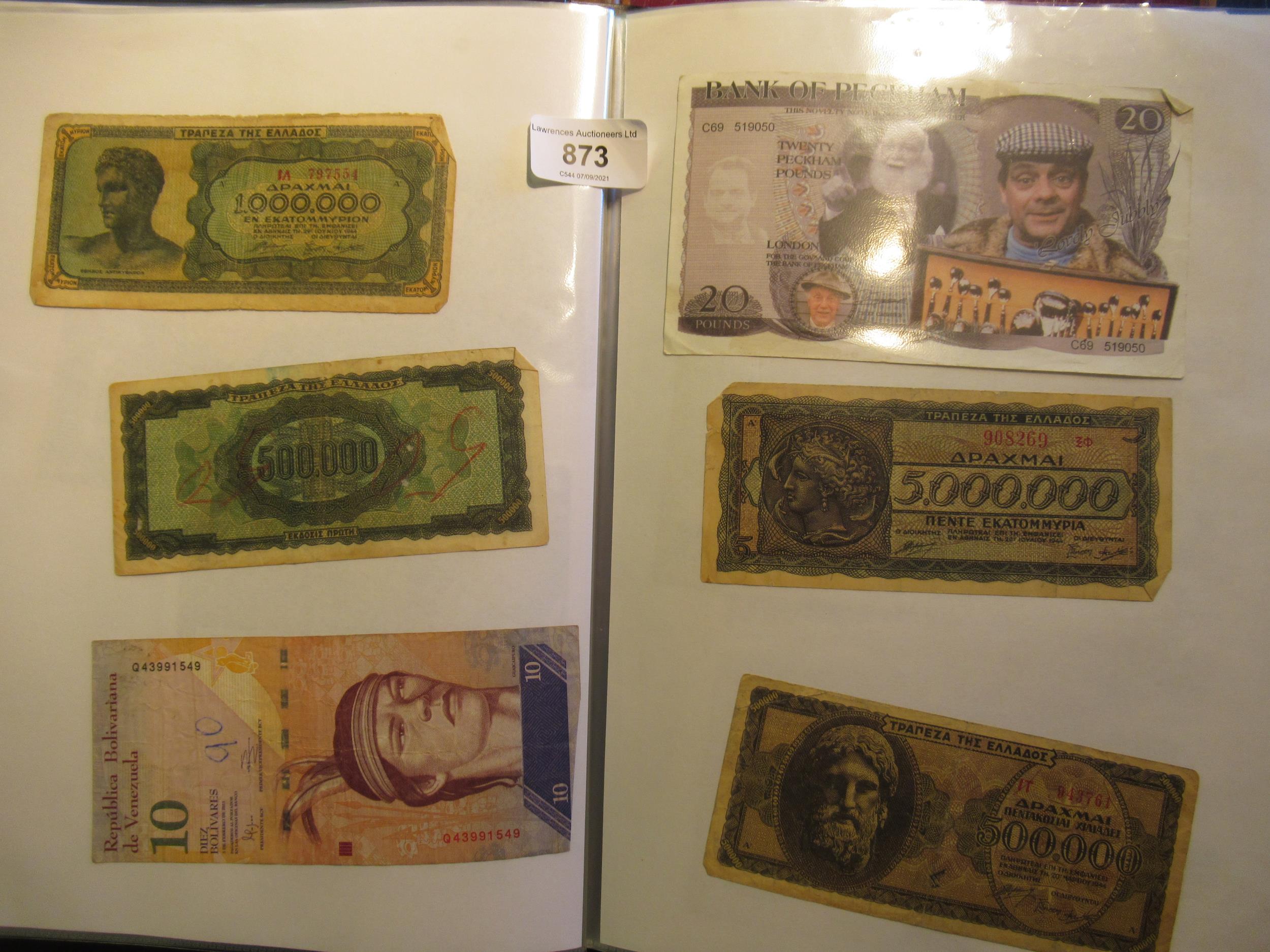 Album containing a large quantity of various World bank notes including Bank of England one pound