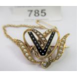 Edwardian 15ct gold seed pearl set and enamel decorated monogram ' V ' brooch