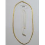 18ct Gold close curb link chain, 19.5ins together with a small two colour 18ct gold pendant on a