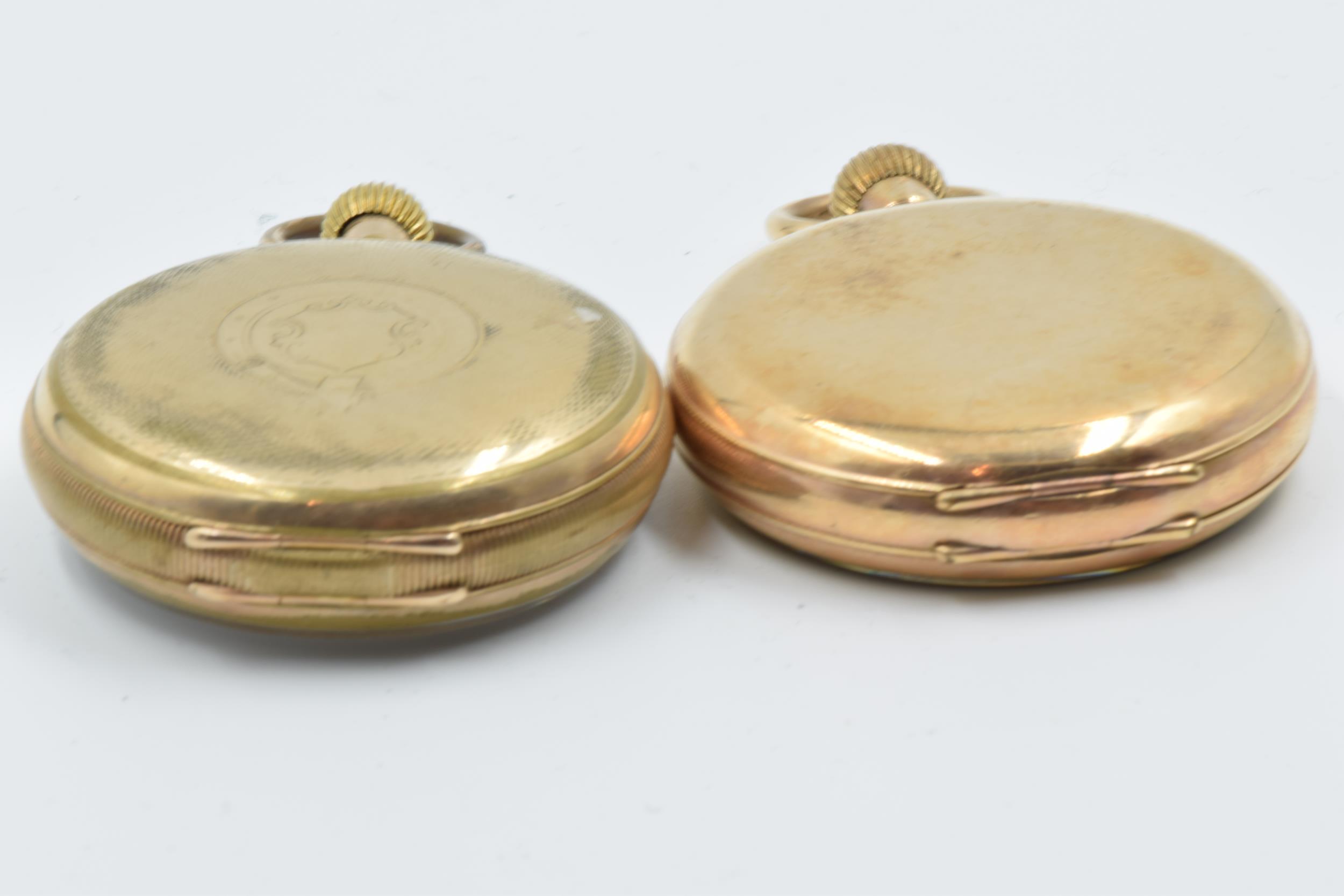 Gold plated open face pocket watch by Elgin, USA, the enamel dial with Roman numerals and subsidiary - Image 3 of 5