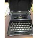Early 20th Century Royal typewriter, in original fitted box