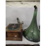 Edison Bell ' Discaphone ' walnut cased wind-up gramophone with painted Toleware horn Not