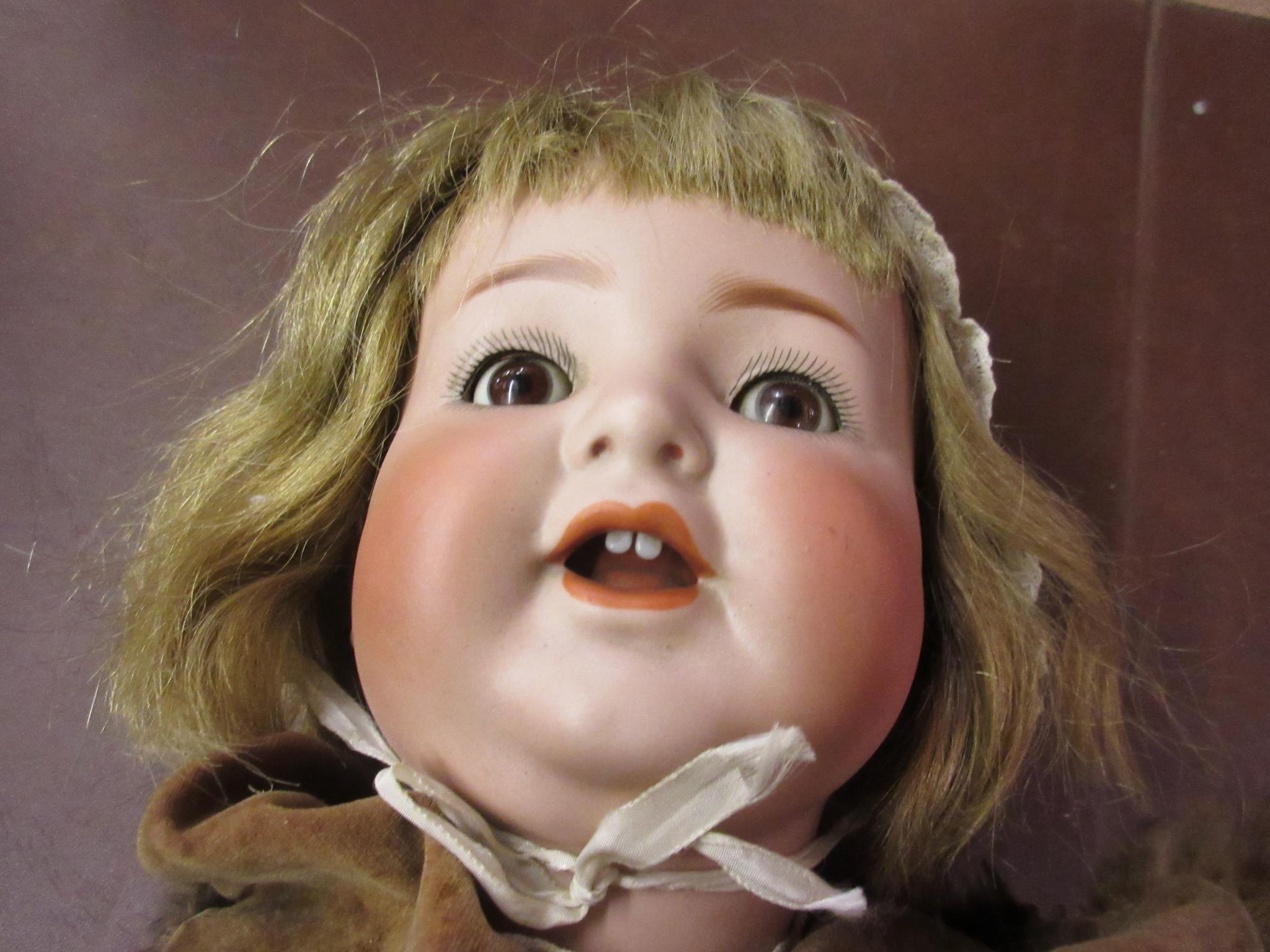Simon & Halbig, German bisque headed doll with sleeping eyes, open mouth and two teeth on a - Image 4 of 5