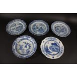 CHINESE BLUE & WHITE PLATES four various porcelain export plates, including one painted with a