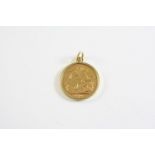 A GOLD SOVEREIGN 1905, in a gold pendant mount, total weigh 9.5 grams