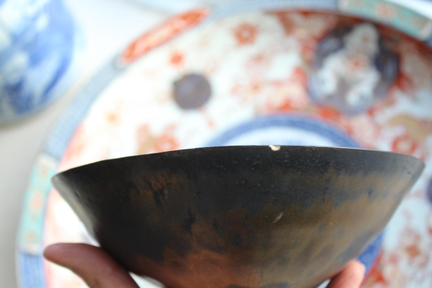 LUCIE RIE (1902-1995) - PORCELAIN BOWL a porcelain footed bowl with a bronze and black drip effect - Image 13 of 20