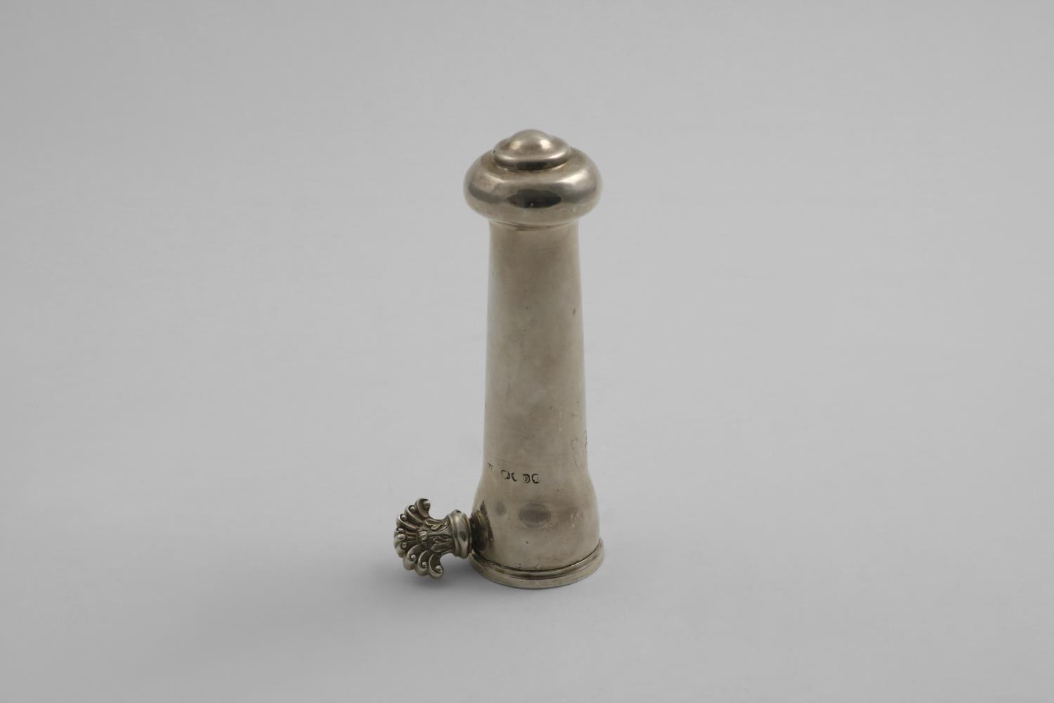 A VICTORIAN HAM-BONE HOLDER with a knopped terminal, plain handle and decorative, fan-shaped screw