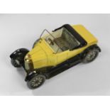 A Carleton Morris Model of a Bullnose Morris Cowley, in good, complete condition and retaining its