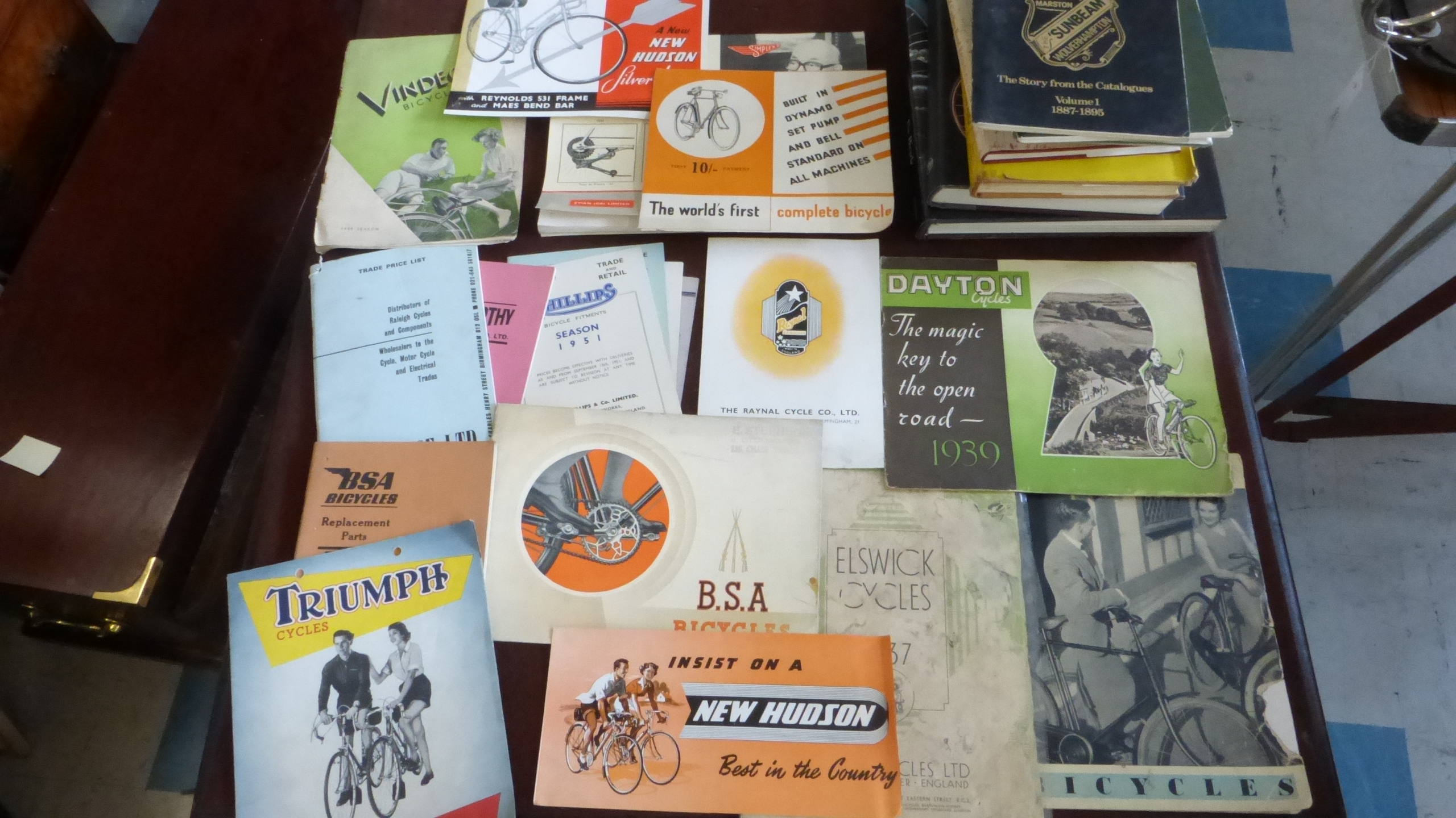 Bicycle Brochures. A good and large assortment of mainly colour brochures from the 1930s and - Image 2 of 3
