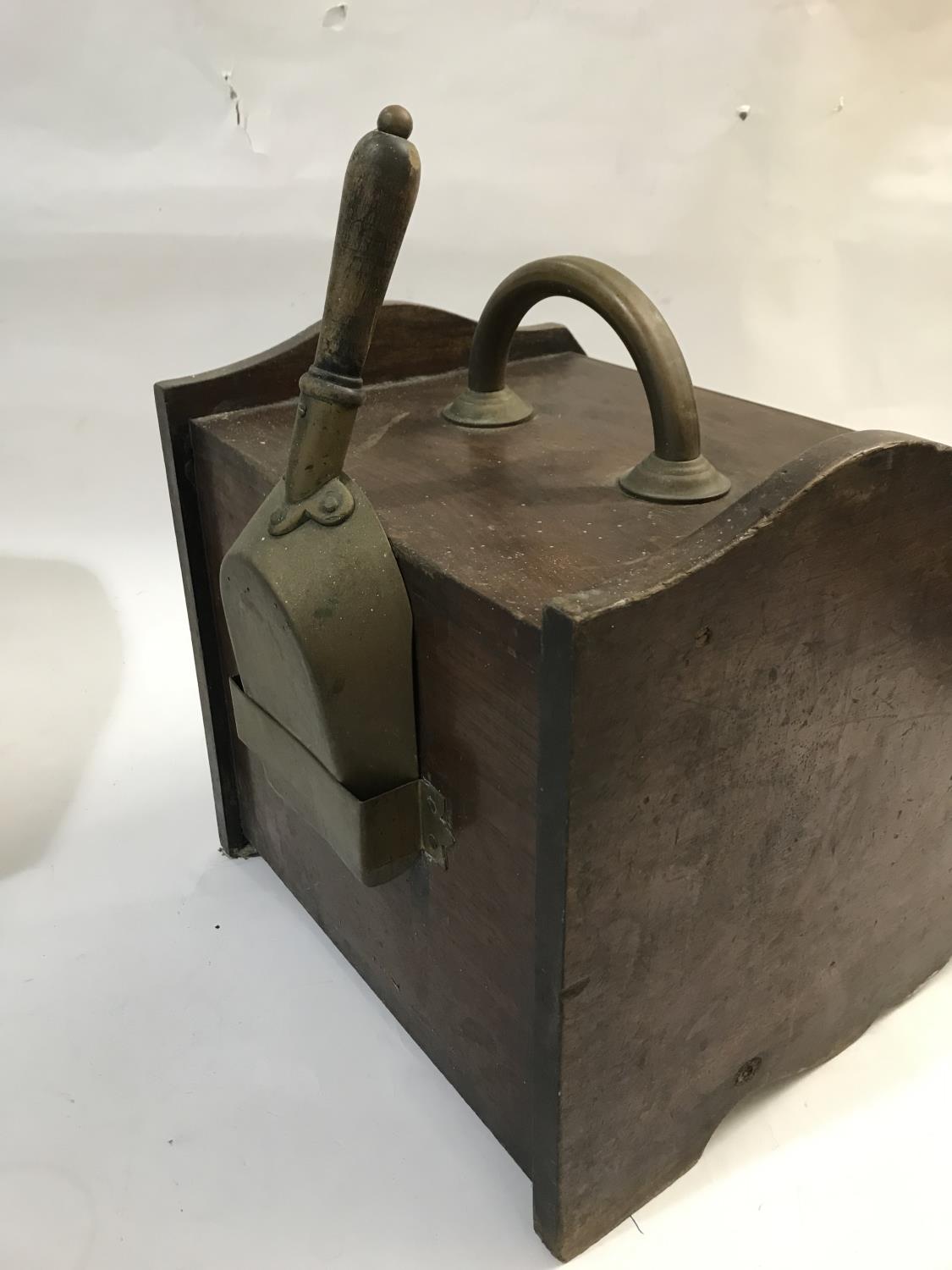 COLDSTREAM GUARDS INTEREST: A late Victorian walnut and brass mounted slope fronted coal box with - Image 5 of 5