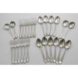 A MID 20TH CENTURY PART CANTEEN OF BEAD PATTERN FLATWARE with pointed terminals to include:- Four