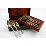 AN EARLY 19TH CENTURY FRENCH PART-SERVICE OF FLATWARE IN A VARIENT OF QUEEN'S PATTERN TO INCLUDE:-