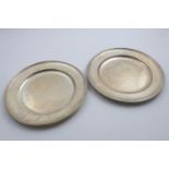 A PAIR OF LATE 19TH CENTURY AUSTRO-HUNGARIAN DISHES of plain circular form with moulded rims, by J.