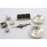 A MIXED LOT:- A mounted tortoiseshell desk calendar, two small Swedish dishes, a travelling