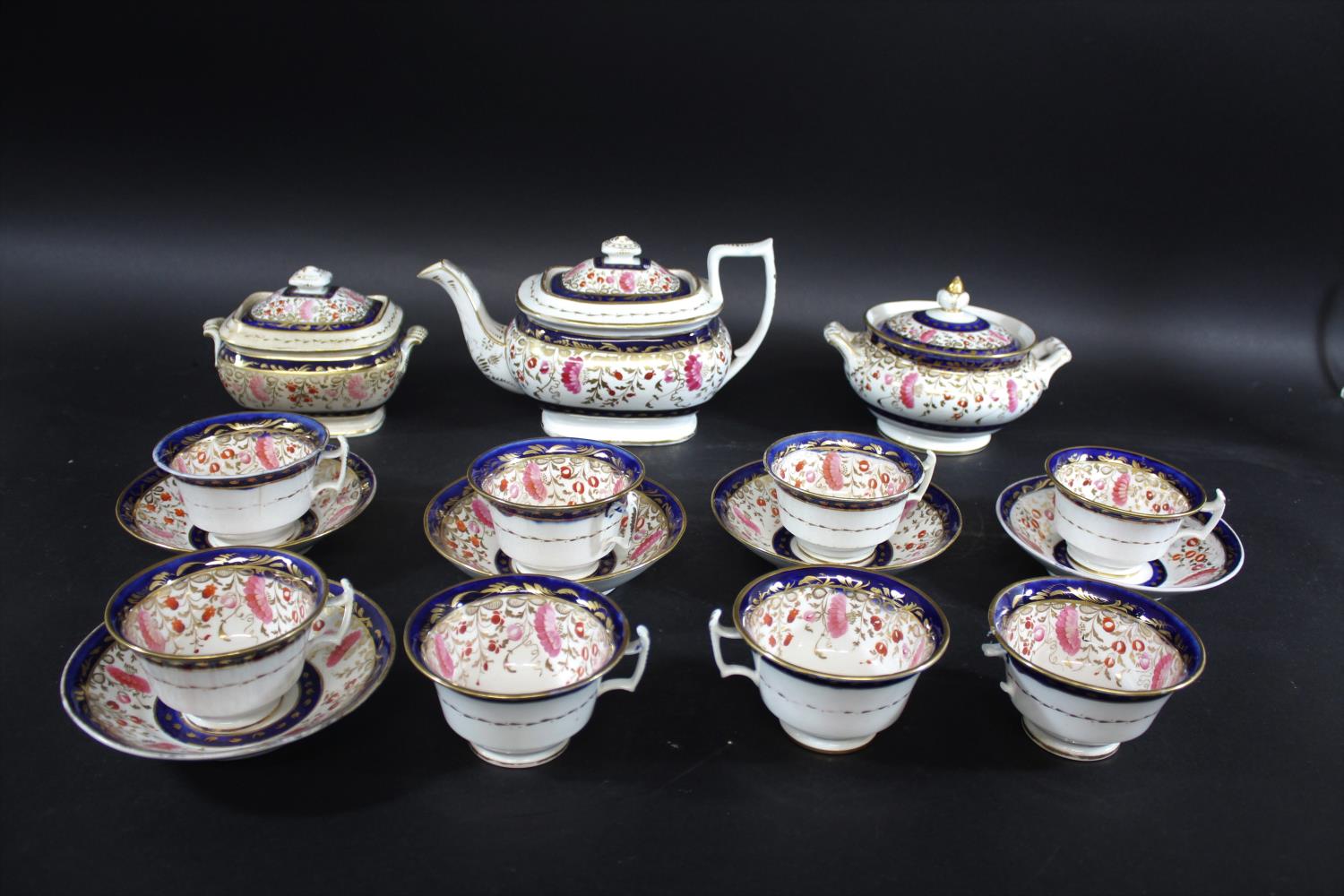 19THC TEA SERVICE an early 19thc tea service possibly Hilditch or Coalport, comprising a teapot, two