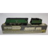 WRENN BOXED LOCOMOTIVE - FIGHTER PILOT Model No 2265AX Southern Railway locomotive and tender