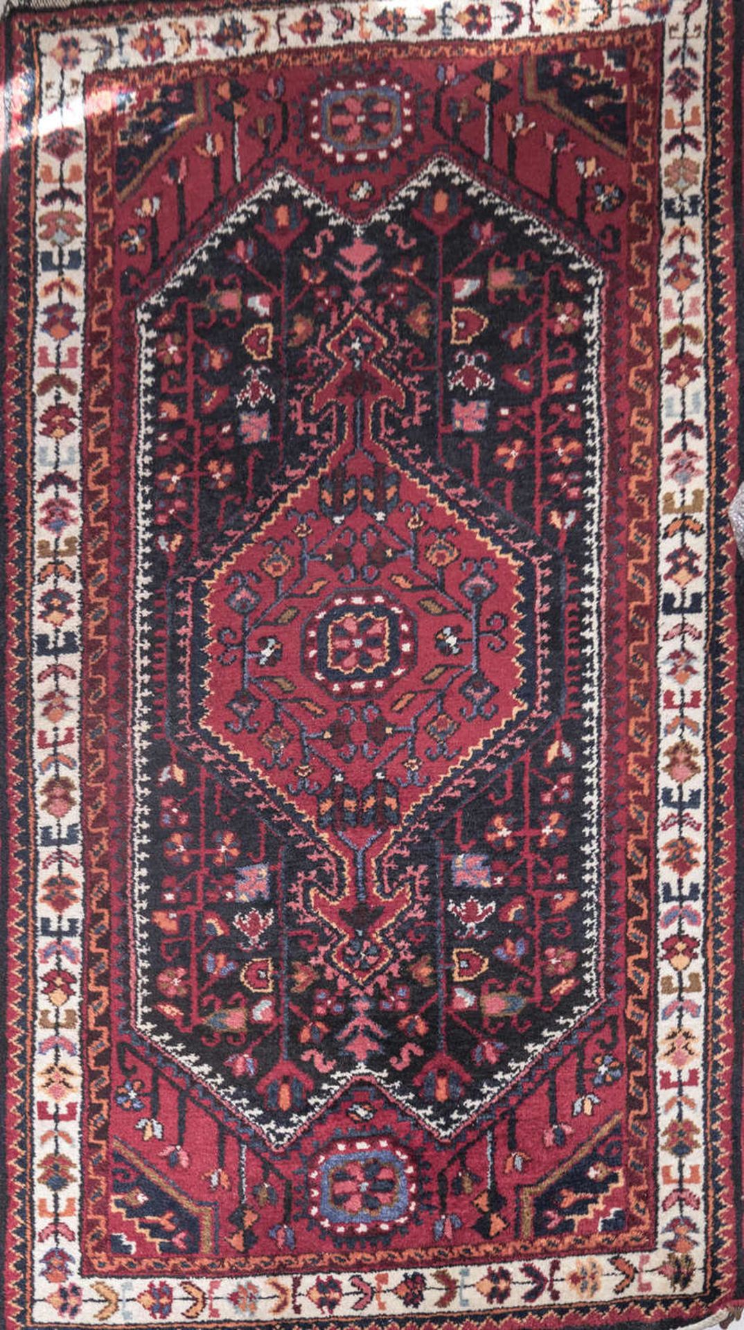 Perser - Teppich, handgeknüpft, Länge: ca. 154 cm, Breite: ca. 81 cm.Persian carpet, hand-knotted