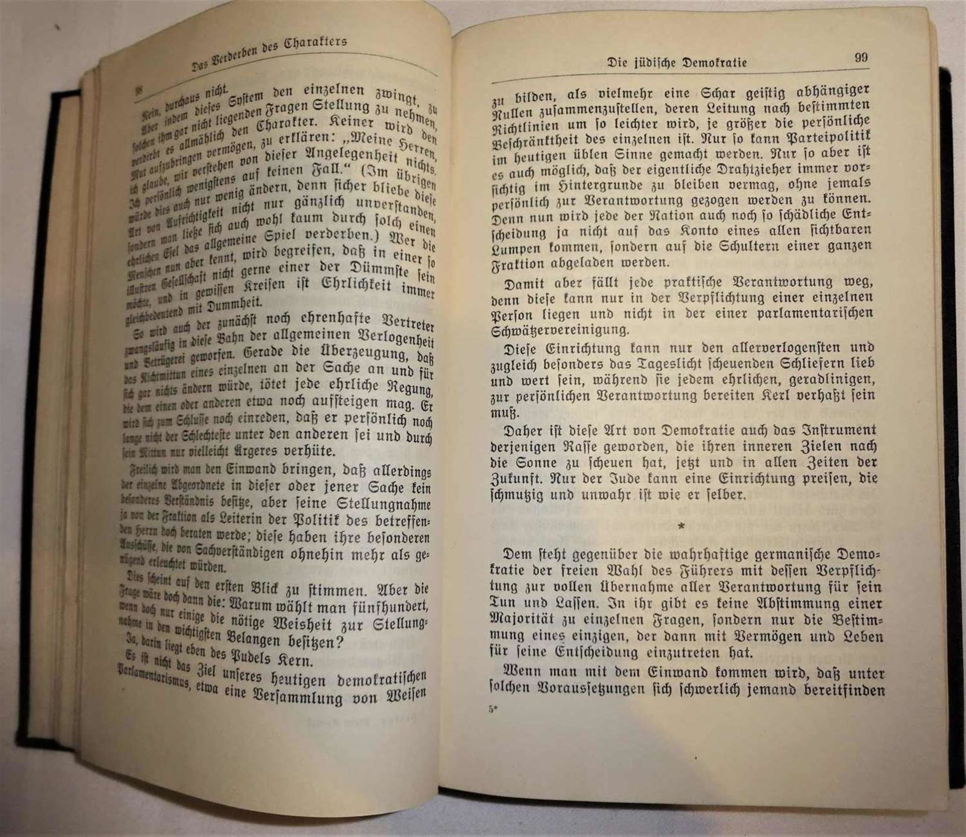 "Mein Kampf" Adolf Hitler, Auflage 1942, blauer Einband, Zentralverlag der NDDAP, Franz Eher Nachf. - Bild 2 aus 5