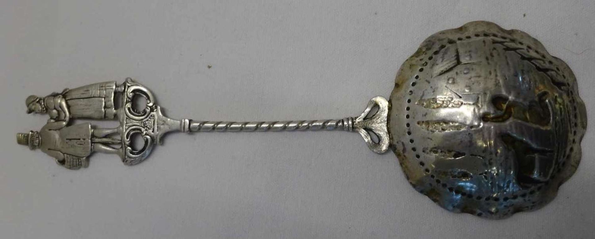 Hochzeitslöffel Silber, 19. Jhrdt., Punze SR 800 für Simon Rosenau 1861-, Juwelier einer jüdisch - Image 2 of 2