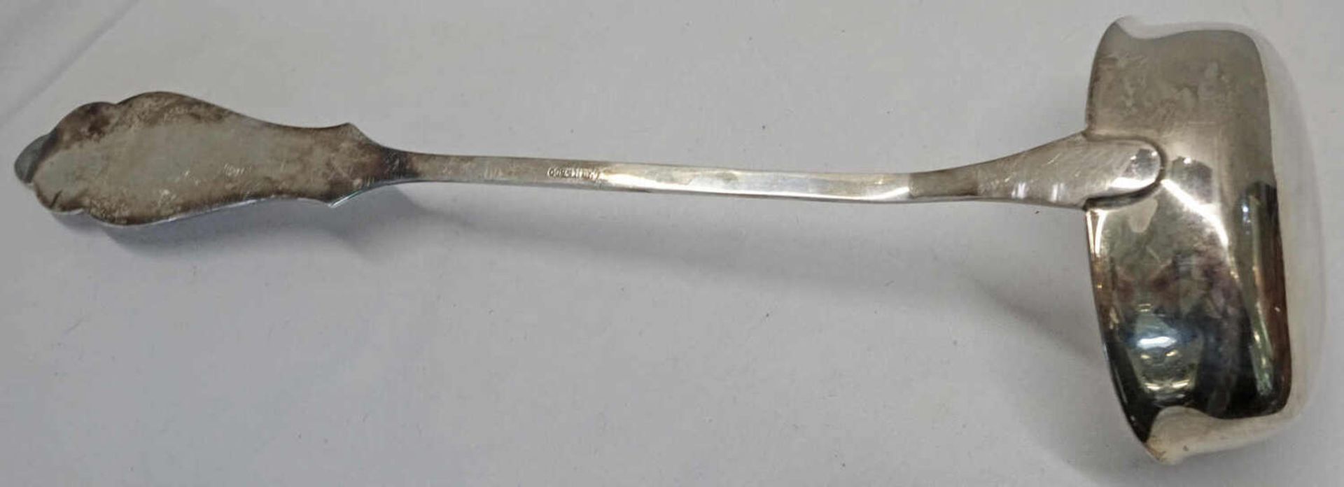 Große Silber Suppenkelle, 800er Punze. Gewicht ca. 200 grLarge silver soup ladle, hallmark 800. We - Bild 2 aus 3