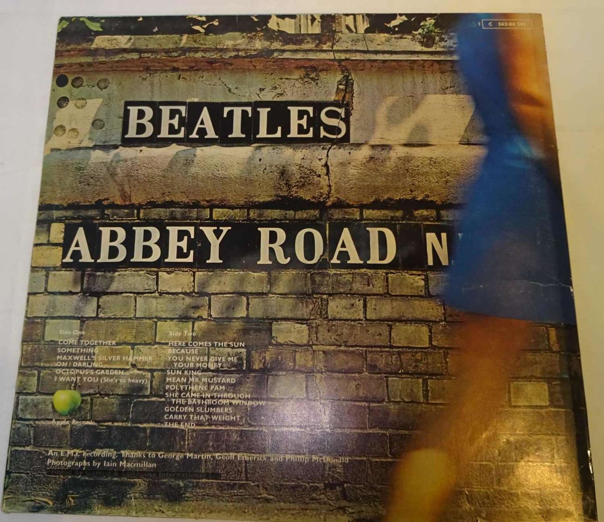 Beatles LP "Abbey Road", An E.M.I. RecordingBeatles LP "Abbey Road", To E.M.I. Recording - Image 2 of 2