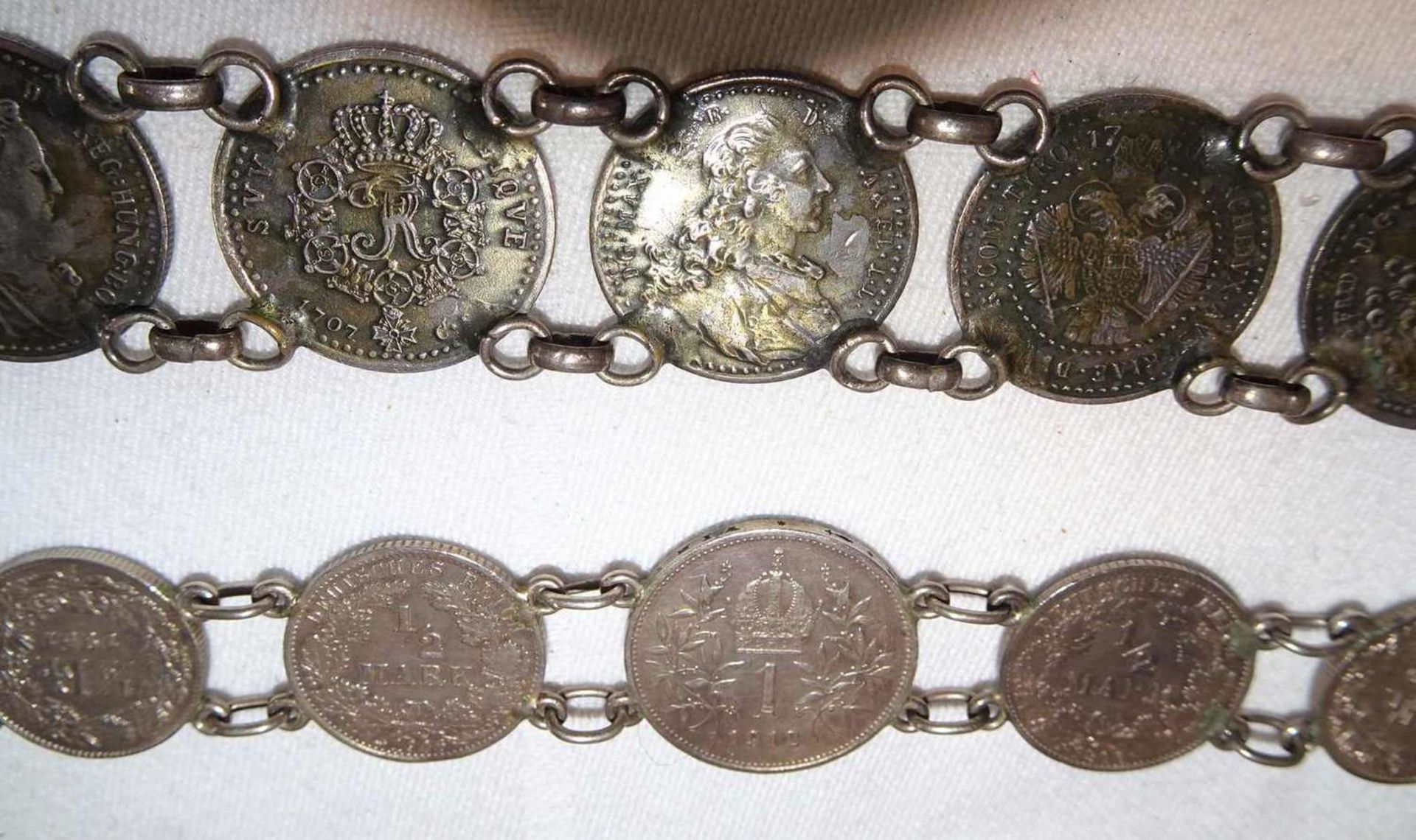 2 alte Münzarmbänder, Länge ca. 18-22 cm2 old coin bracelets, length approx. 18-22 cm - Image 2 of 2