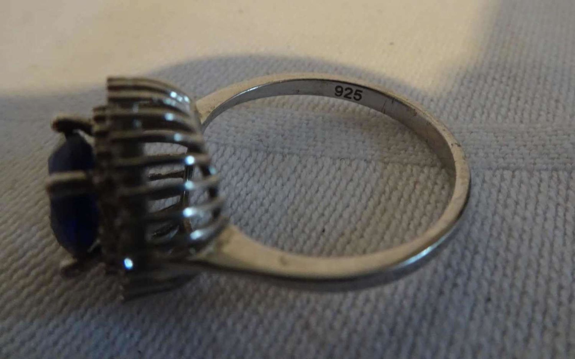 Schmuckset, 925er Silber, bestehend aus 1 Armband, Länge ca. 22,5 cm, sowie 1 Ring, Ringgröße 56 - Image 3 of 3