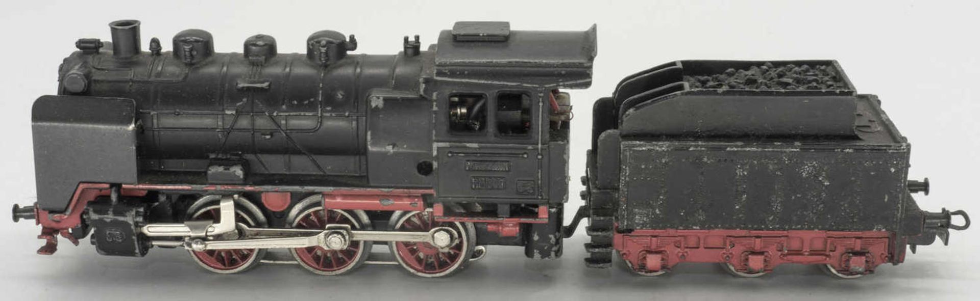 Märklin RM 800, Dampflokomotive mit Schlepptender, Guss, Spur H0, gebraucht.Märklin RM 800, steam