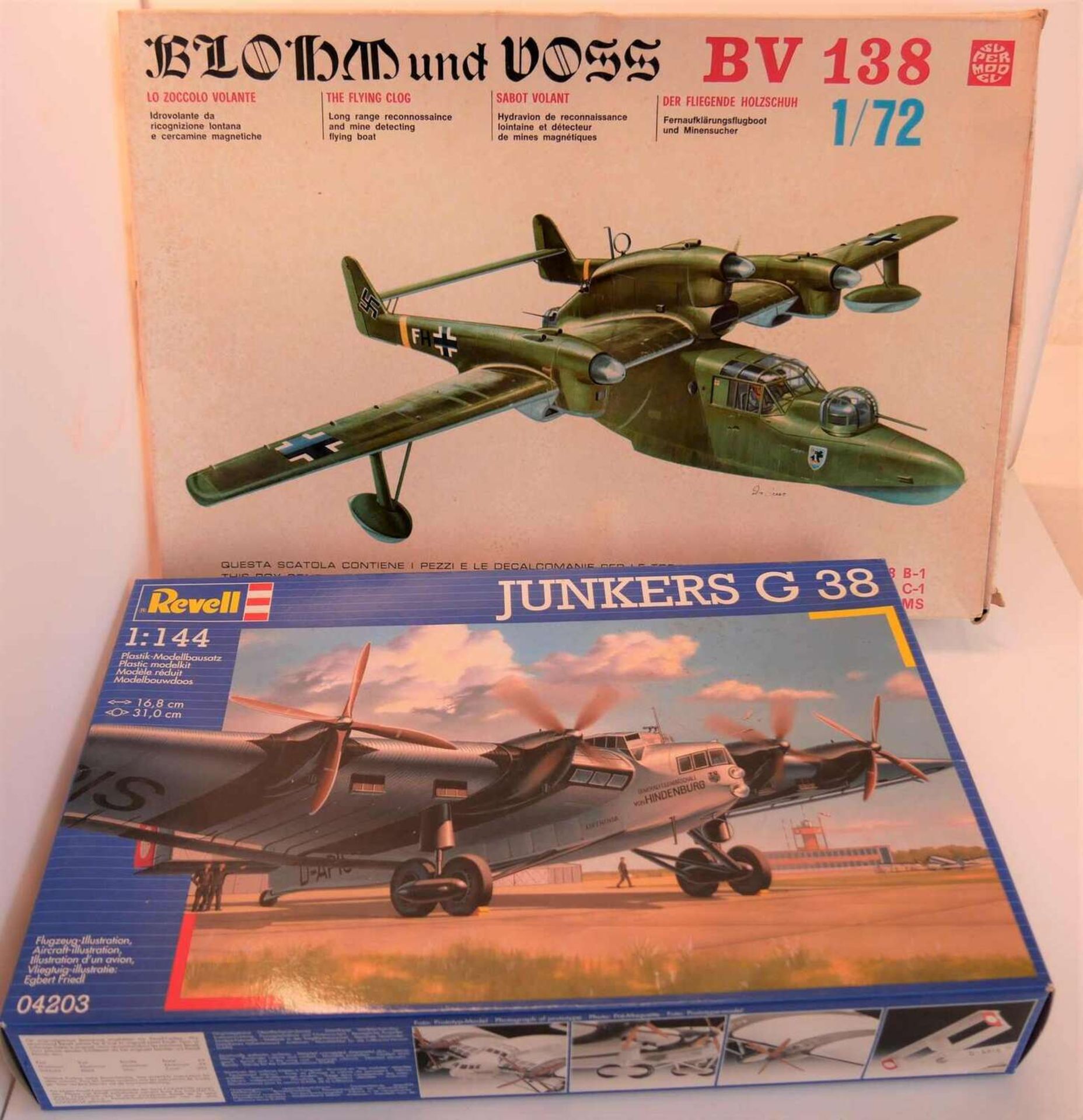 2 Modellbausätze - Blohm und Voss BV 138 Wasserflugzeug "Holzschuh" 1:72, und Junkers G38 1:144,