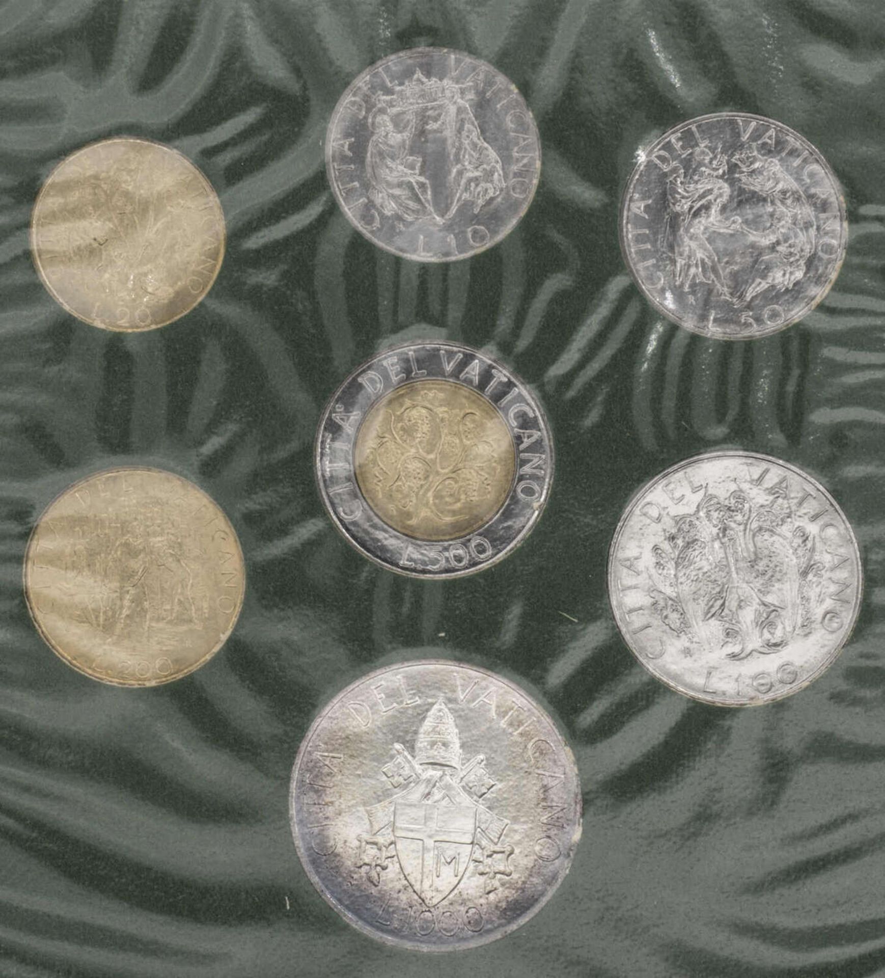 Vatikan 1989, Kursmünzensatz "Johannes Paul II.". Stgl. Vatican 1989, coin set "John Paul II". BU. - Bild 2 aus 2
