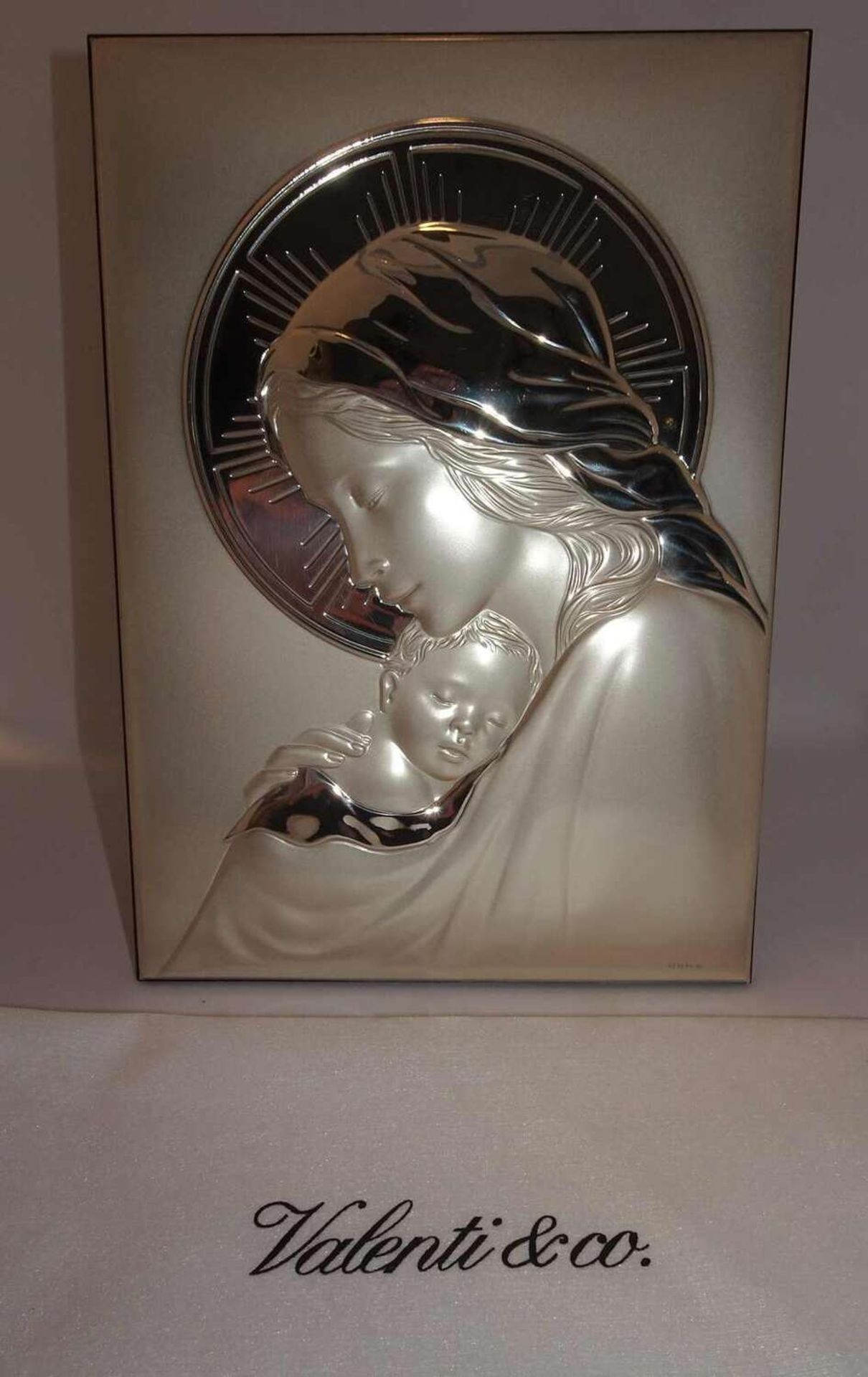 Bild "Muttergottes mit Jesukind", 925er Silber. Höhe ca. 24,5 cm, Breite ca. 17,5 cm. Silberbild