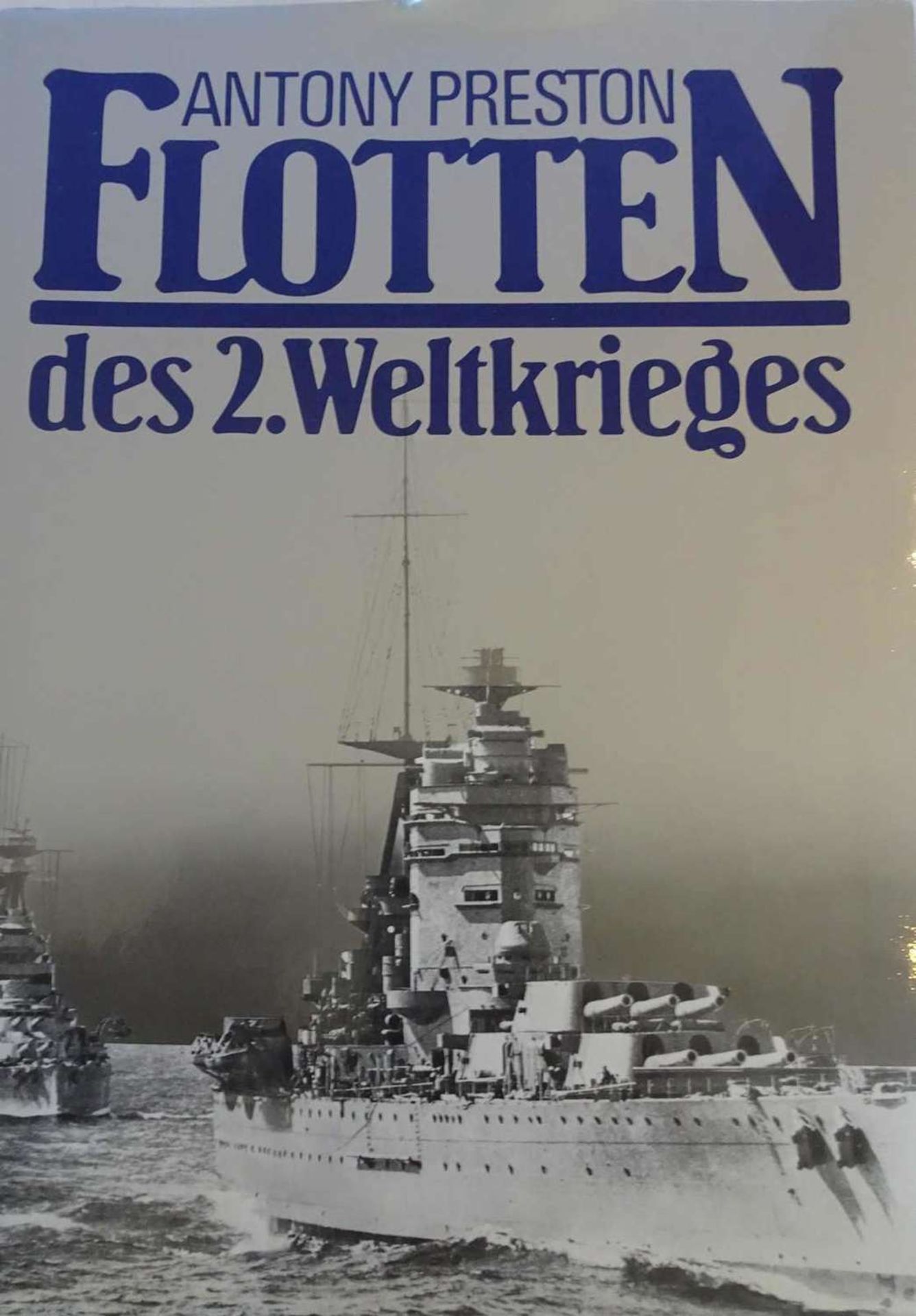 Lot Bücher zum Thema Marine 1933-1945, bitte besichtigen! Lot of marine books 1933-1945, please - Bild 4 aus 4