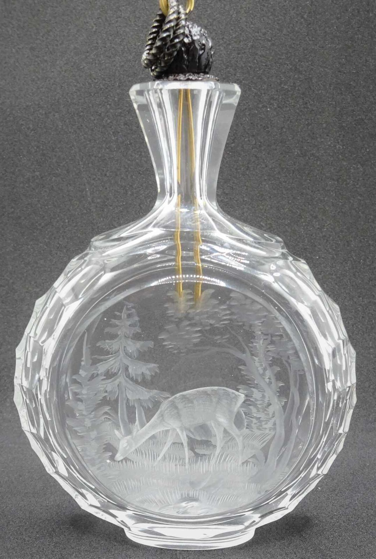 Schnupftabakflasche Glas aus Sammlung, Bixl, Klarglas mit 2 verschiedene jagdlichen Motiven gravier - Image 2 of 2