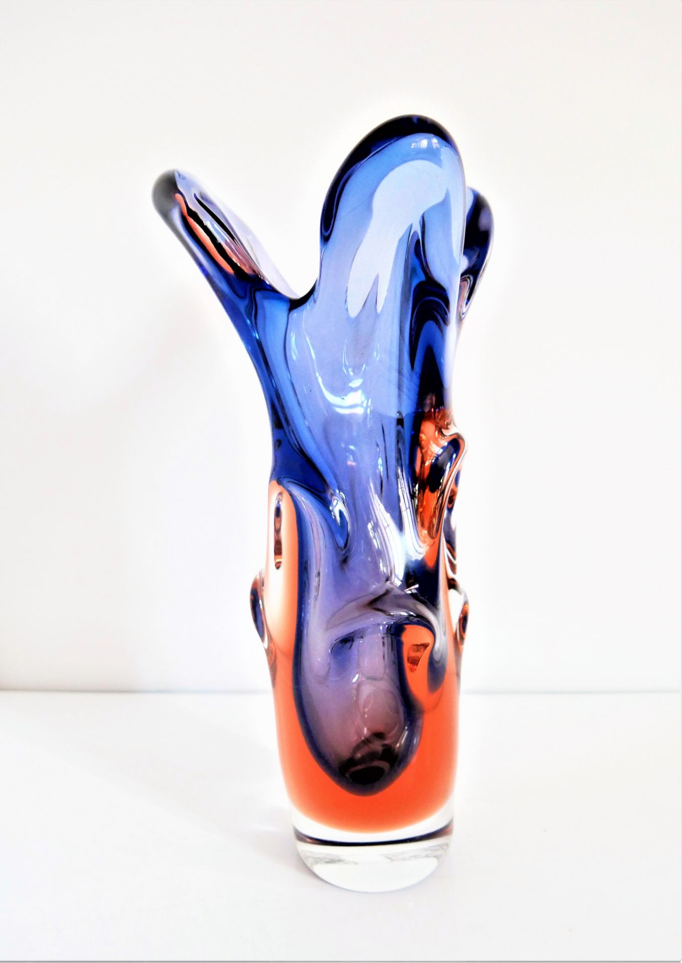 Große schwere Glasvase, lila / orange. Höhe ca. 30 cm. Guter Zustand - Bild 3 aus 3