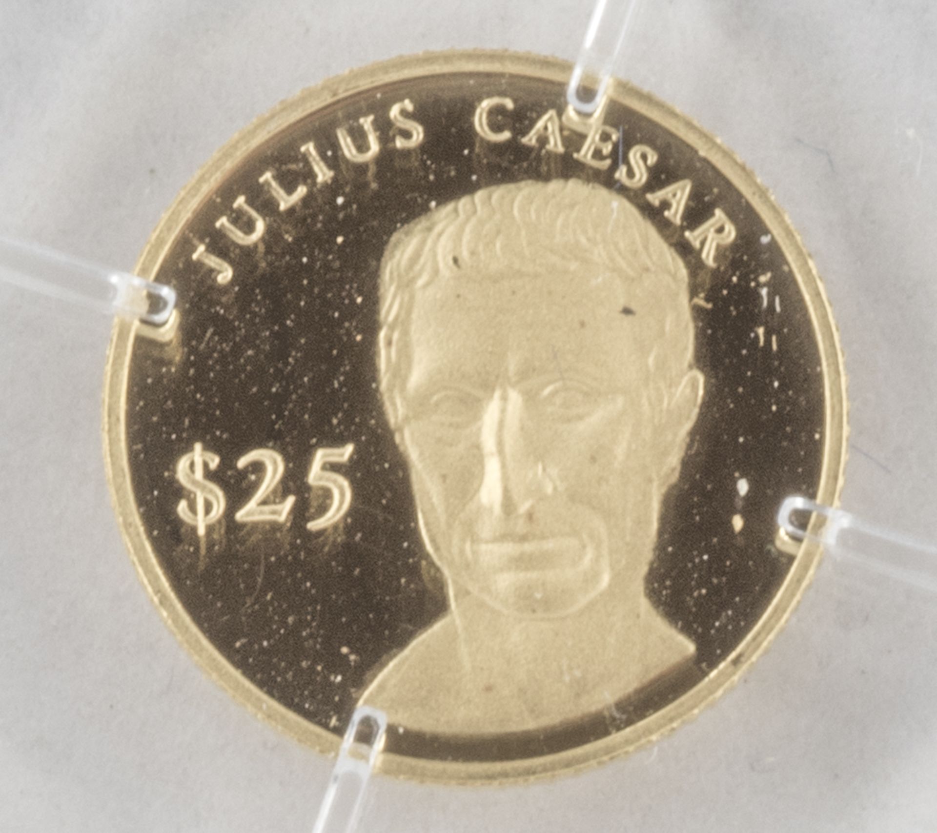 Liberia 2001, 25.- Dollar - Goldmünze "Julius Caesar". Gold 999. Gewicht: 0,73 g. Durchmesser: 11