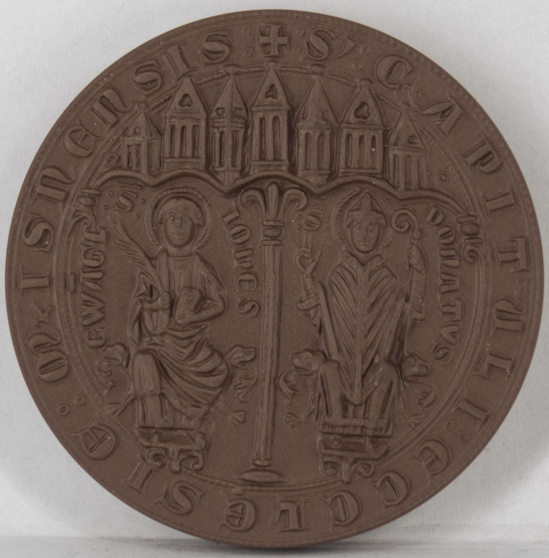 Porzellan - Medaille "Hochstift Meissen 968 - 1968", Meißen, Durchmesser: ca. 65 mm. Erhaltung: VZ.