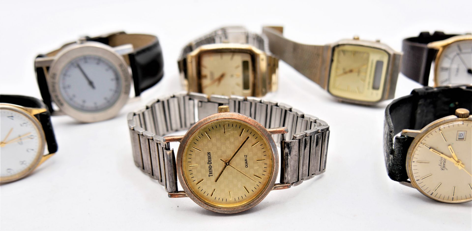 Lot Herrenarmbanduhren für den Uhrmacher, insgesamt 7 Stück. Dabei auch Digitaluhren. Bitte - Bild 2 aus 2