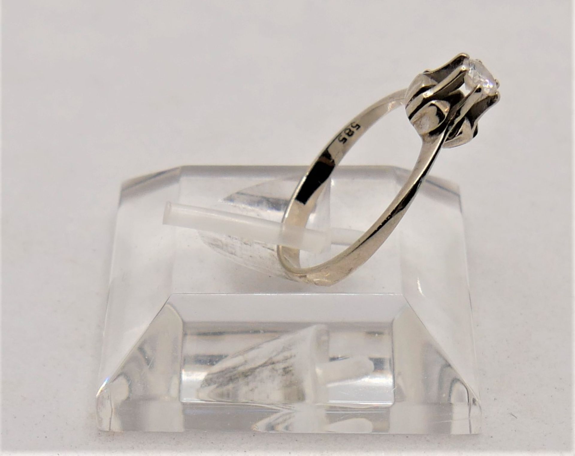 Damenring, 585er Weißgold, besetzt mit Diamant, Punze 0,21 ct, leichte Einschlüsse. Ringgröße 55, - Image 4 of 4