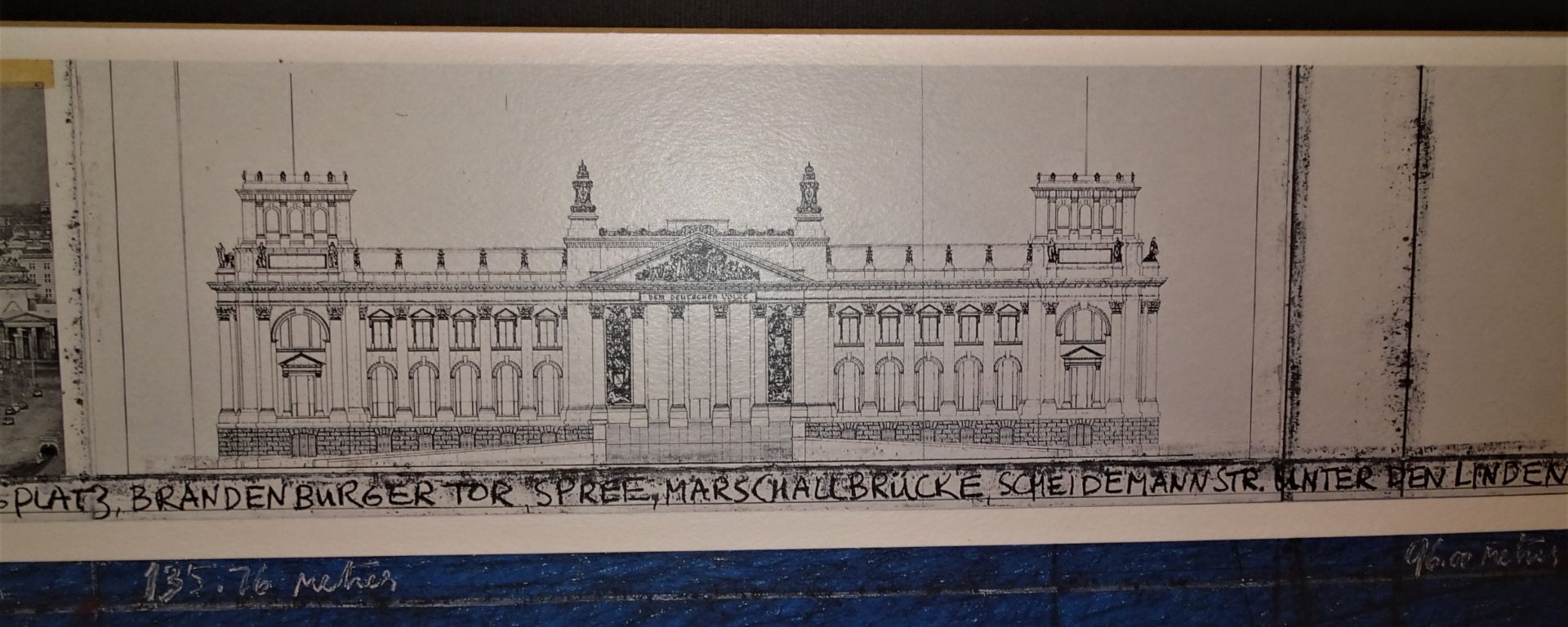 Christo (1935-2020), Christo & Jeanne Claude, Druckgrafik Multiple Offset "Wrapped Reichstag". Maße: - Bild 3 aus 3