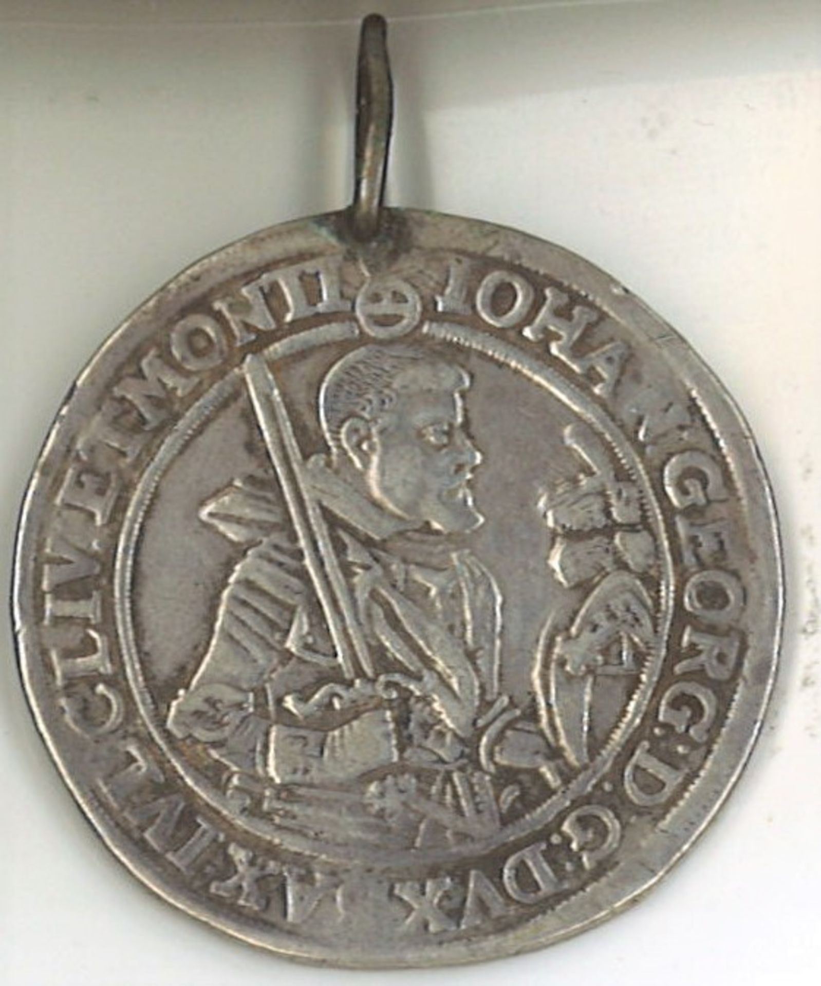 Sachsen 1/2 Taler 1649 Johann Georg I ss, gehenkelt.