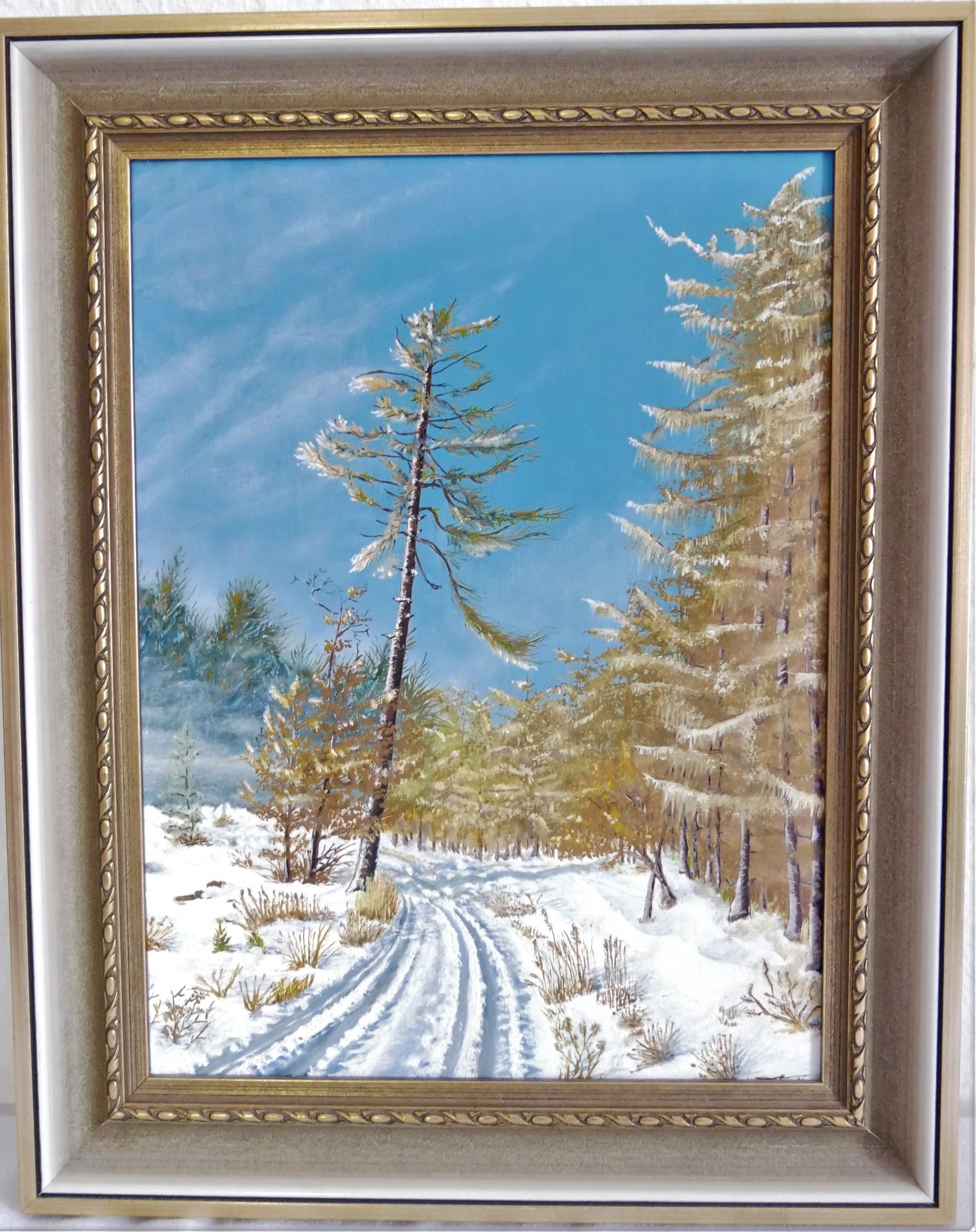 unbekannter Künstler, Ölgemälde auf Malplatte, "verschneite Winterlandschaft", Maße ca. 36 cm breit,