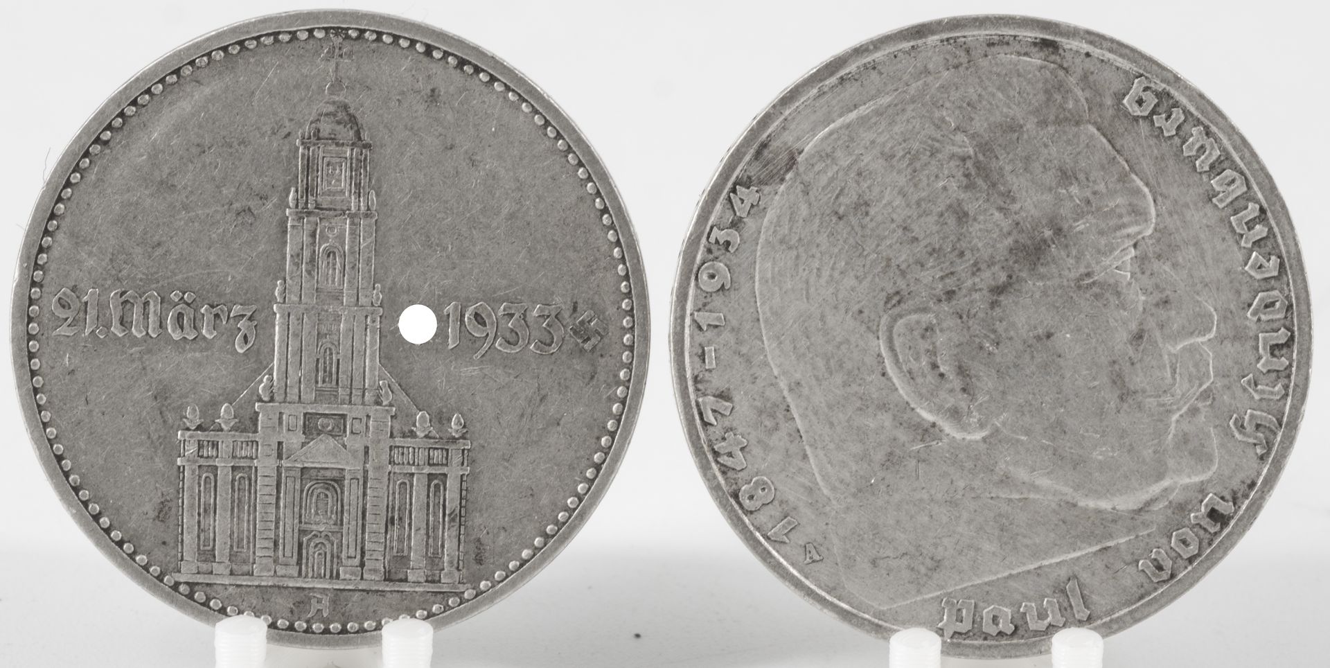 Deutschland 1934/37, 2 x 2.- Reichsmark - Silbermünzen: 1937 "Hindenburg", Jäger 366 und 1934 "